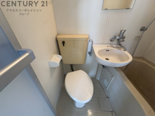 シンプルで使いやすいトイレです！
