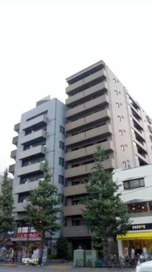 【外観】 | ステージグランデ新高円寺 | 鉄筋コンクリート造のがっしりした建物。