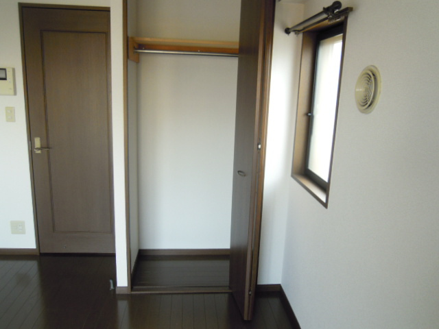 【収納】 | ステージグランデ新高円寺 | クローゼット完備。