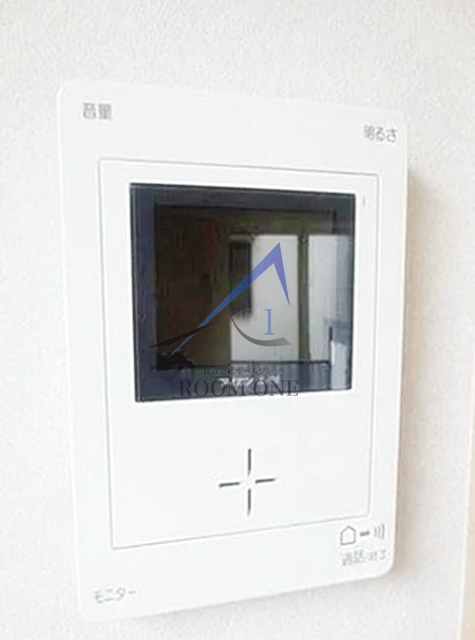 Ｍｓ　ドリームハウスのセキュリティ|モニター付きインターホンです。