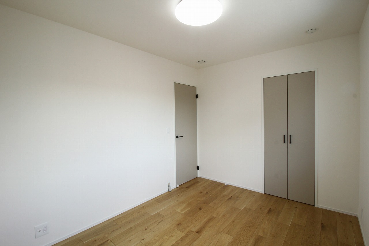 南国市大そね甲　新築戸建の洋室|2Ｆ　北の部屋　6.0帖