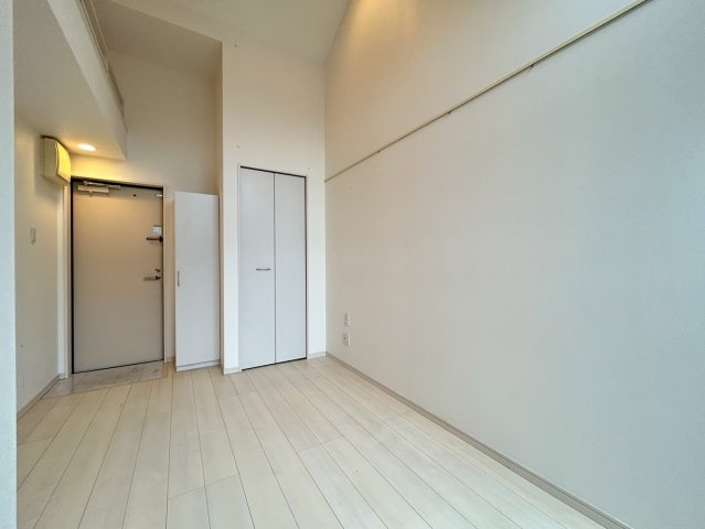 【寝室】 | Spring Coast