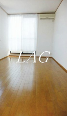 【居間・リビング】 | リファイン桜 | 洋室のお部屋です。
