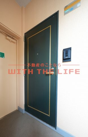 天神アコールマンション【10,000円キャッシュバック対象物件】の玄関|ゆったりとした玄関です