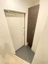 【玄関】