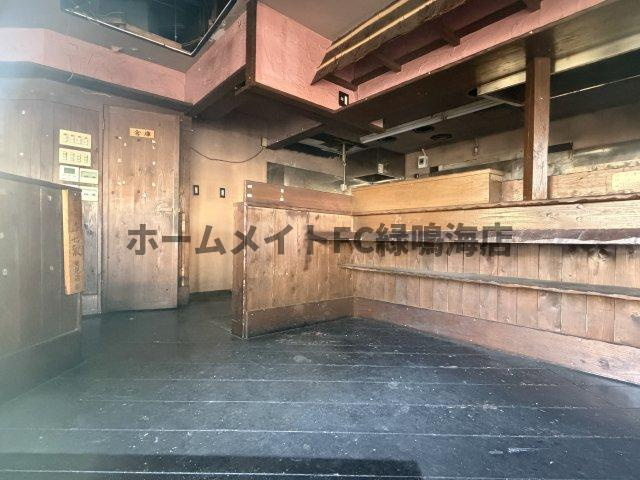堀田通６店舗の内装