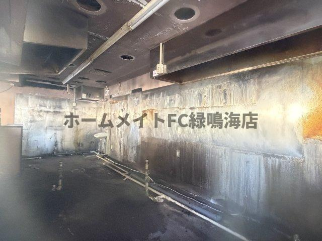 堀田通６店舗の内装