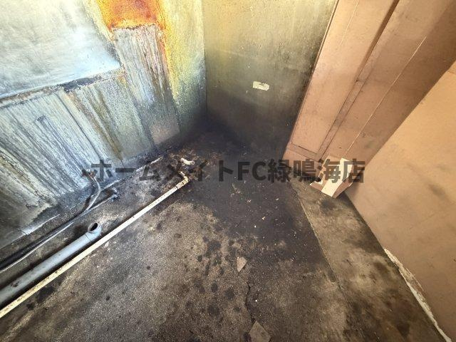 堀田通６店舗の内装