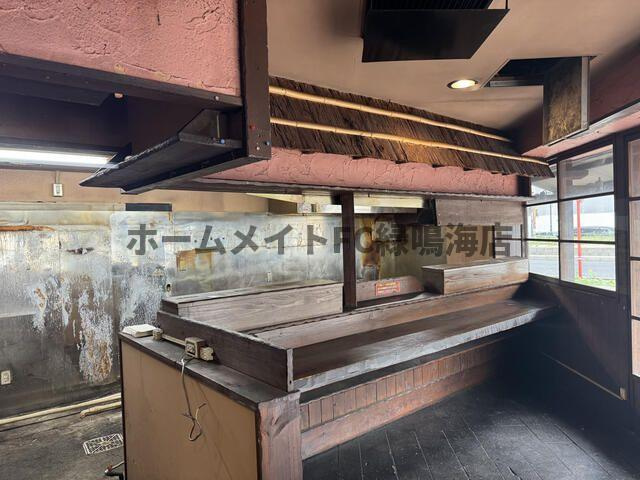 堀田通６店舗の内装