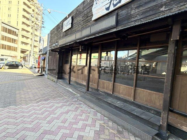 堀田通６店舗の外観