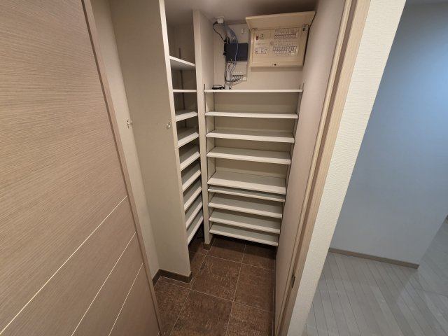 クロスタワー大阪ベイの収納