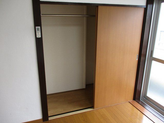 都立大マンションの収納