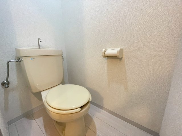 エンゼルハイツ小阪本町のトイレ