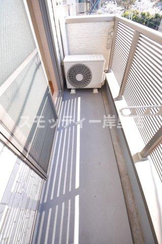 Fmaison西加賀屋I番館のバルコニー