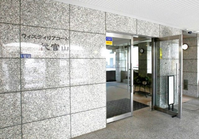 【エントランス】 | ウィスティリアコート代官山