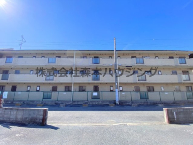 【外観】 | 　サンファーストウエダ | 外観は落ち着いています
