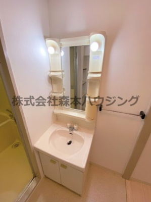 【独立洗面台】 | 　サンファーストウエダ | 独立洗面台で身支度をすべて済ませてしまいましょう