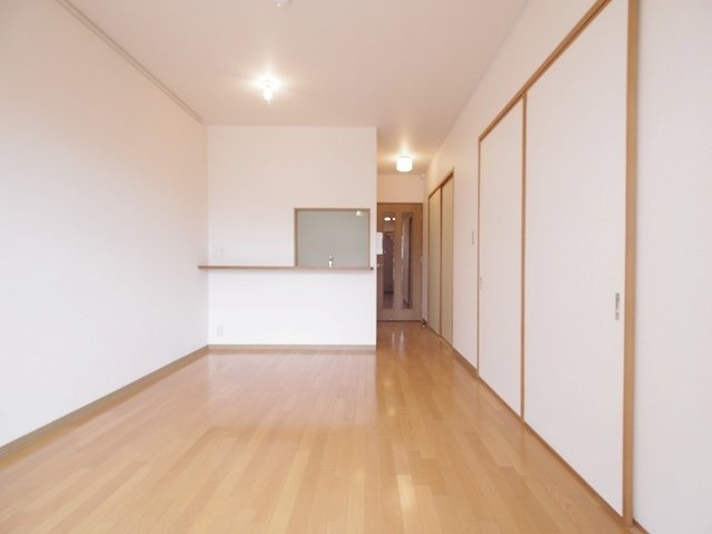 村野ビル　オークステイ清瀬の居間・リビング