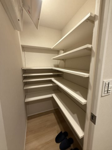 エバーライフ赤坂の玄関