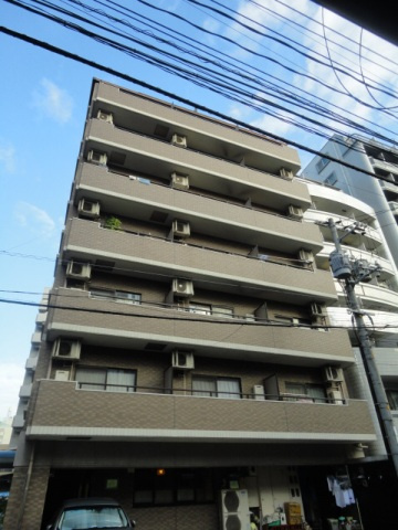 ノーブル平和大通りの外観