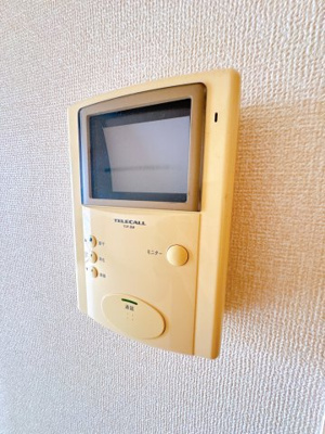 【セキュリティ】 | メープルⅡ | ※同物件、同タイプ、間取り反転のお部屋です
