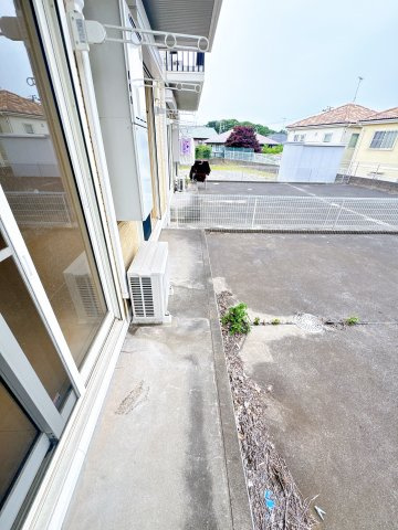 【バルコニー】 | メープルⅡ | ※同物件、同タイプ、間取り反転のお部屋です