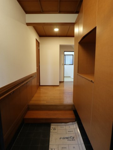 菅野6丁目戸建Ⅱの玄関