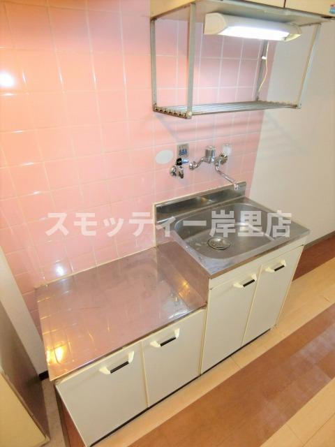カツタビルディング3号館のキッチン