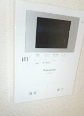 【セキュリティ】 | 高島平ヒカリハイツ | モニター付きインターホンです。