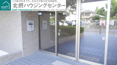 【玄関】 | アドリーム江坂 | オートロック