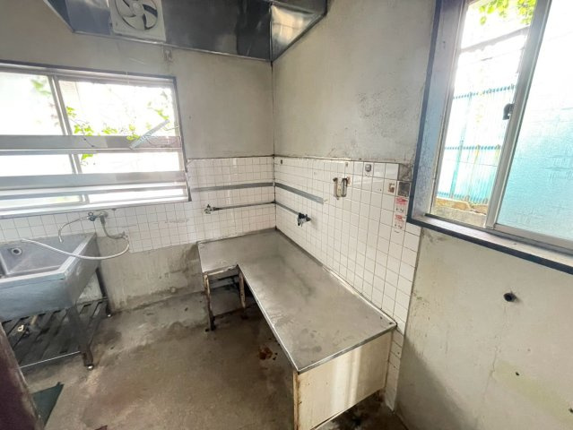 鴨田南町貸店舗の内装