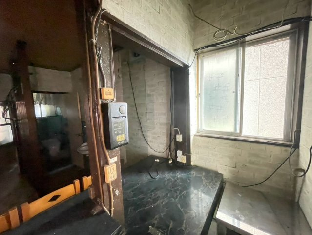 鴨田南町貸店舗の内装