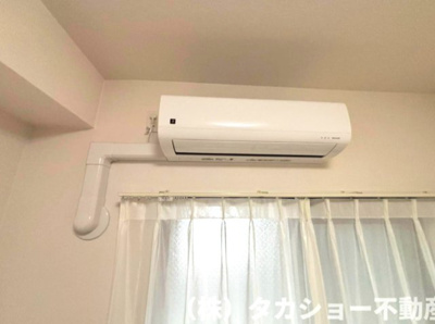 【設備】 | 蘇我ロイヤルコンフォート | エアコン1基サービスです。