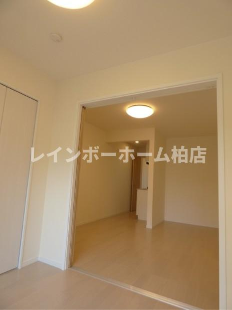 担当エリアのルームアドバイザーが直接対応いたしますの居間・リビング|ゆったり過ごせるリビングです