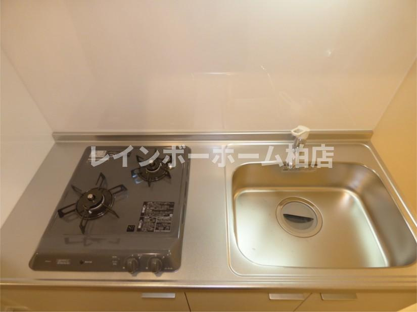 担当エリアのルームアドバイザーが直接対応いたしますのキッチン|きれいなキッチンです