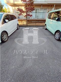 【駐車場】 | 第2松本マンション | 駐車スペースもあります