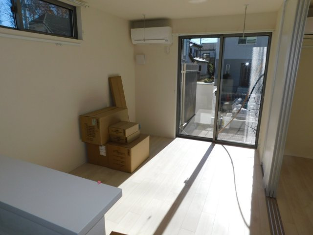 武蔵野市境３丁目の賃貸マンションの居間・リビング