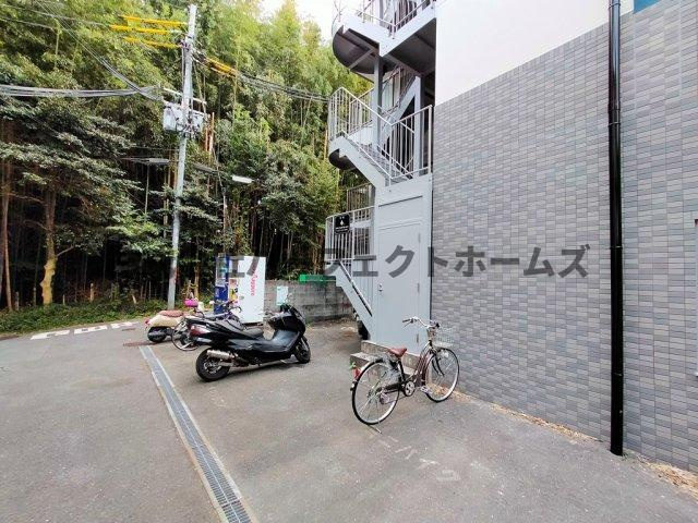枚方グランドマンションのその他共用部分|バイク置き場