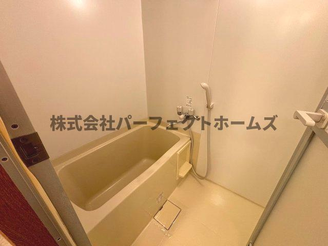 枚方グランドマンションの浴室
