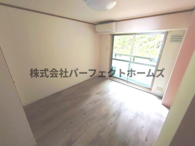 枚方グランドマンションの居間・リビング|ゆったりとした居間です