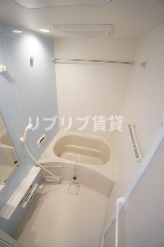 ポルトス千葉の浴室