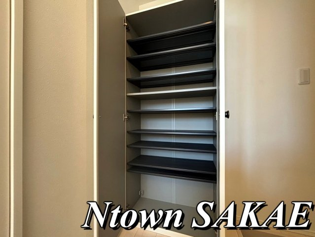 【収納】 | エアストSA | ちょっとした収納スペースも充実しています
