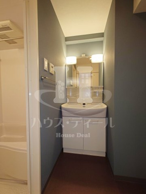 【独立洗面台】 | クレシア | 独立洗面台あり、毎朝おしゃれに忙しい女性の方におすすめです