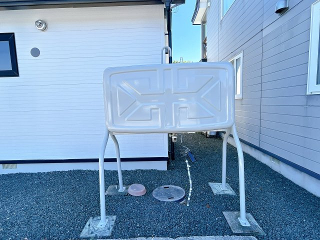北見市中ノ島町４丁目７番６２号　平家建中古売家の設備|【リフォーム後】灯油タンクです。塗装致しました。