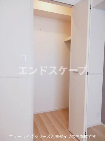 カレント　レジデンス　下増田Ⅰの収納|高崎、前橋のお部屋探しはエンドスケープまで！お客様の理想お聞かせ下さい♪