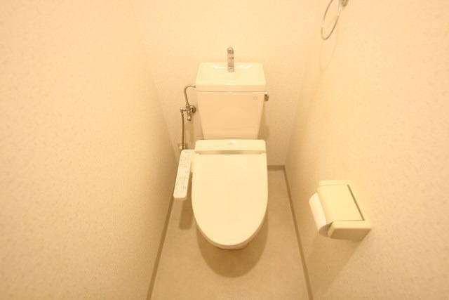 クイーンズパレス土橋のトイレ