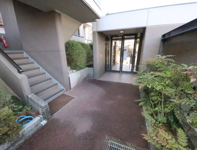 生駒市俵口町の賃貸マンションのセキュリティ