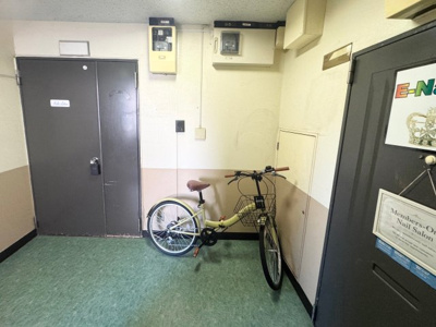 【玄関】 | コーポ花川戸