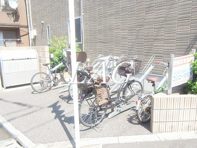 【その他共用部分】 | リブリ・満開 | 駐輪場です。