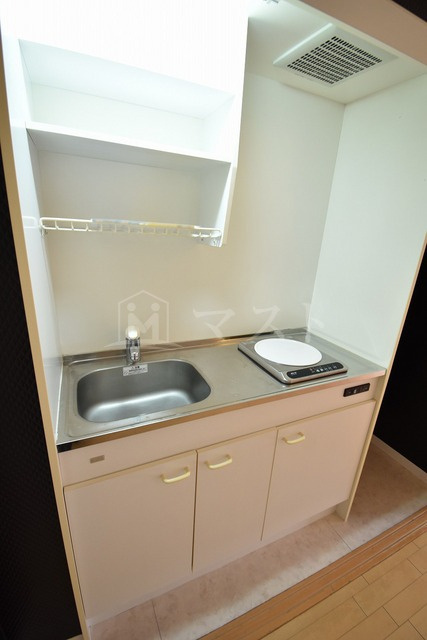 セレニテ日本橋のキッチン|※建物内別間取参考写真